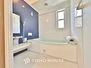 鎌ケ谷市東鎌ケ谷１丁目　戸建て 一日の疲れを癒すための心地よいバスタイムを演出する浴室はゆとりあるサイズを採用。