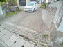 遠田郡美里町字化粧坂　戸建て 【リフォーム済】駐車場です。普通自動車3台駐車可能です。来客時に便利ですね。