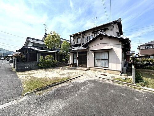 愛媛県松山市北条辻 中古住宅