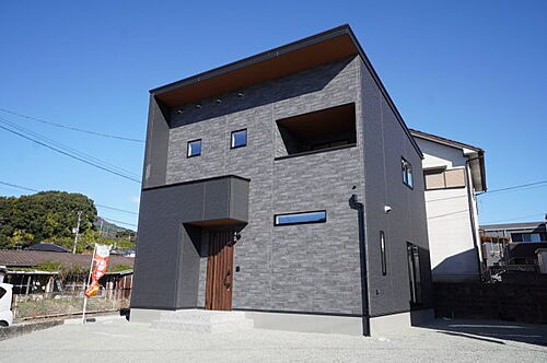 佐賀県杵島郡大町町大字大町 2399.8万円 4SLDK