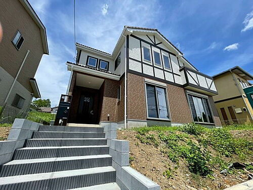 群馬県安中市秋間みのりが丘 2340万円 4LDK