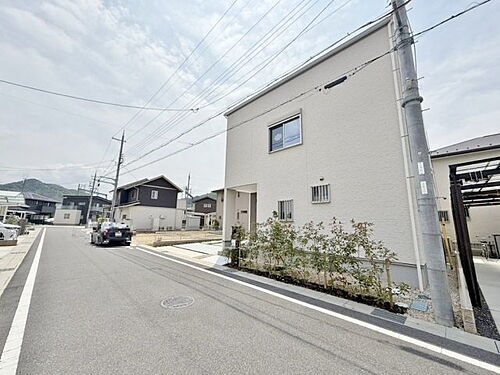滋賀県野洲市小篠原 中古住宅