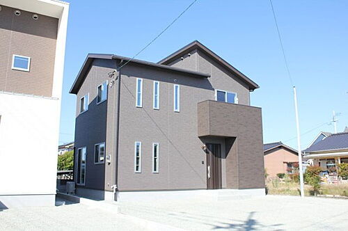 長崎県佐世保市原分町 2699.8万円 4LDK