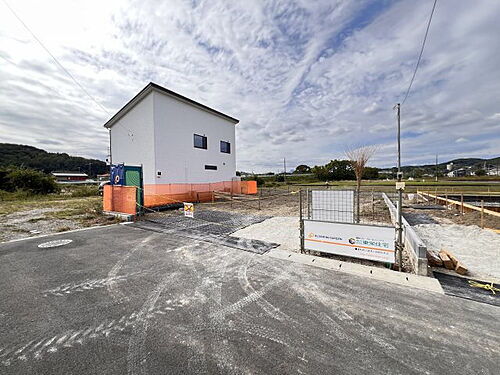 群馬県安中市板鼻 2390万円 4LDK