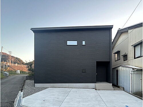 石川県河北郡津幡町字太田 2580万円 4LDK