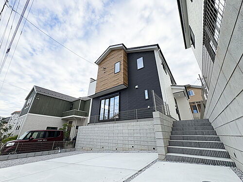 東京都日野市三沢5丁目 4999万円 4LDK