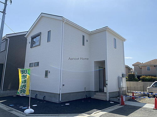 神奈川県綾瀬市上土棚南１丁目 3480万円 2SLDK
