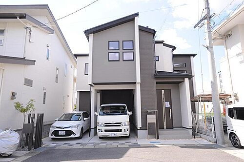 奈良県橿原市葛本町 2390万円 4LDK