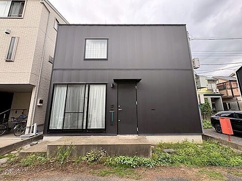 埼玉県志木市本町２丁目 2499万円