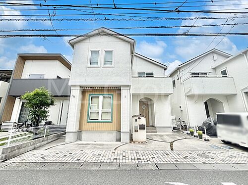 埼玉県吉川市吉川１丁目 中古住宅