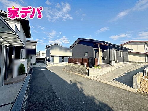 愛知県豊橋市大岩町字小山塚 中古住宅