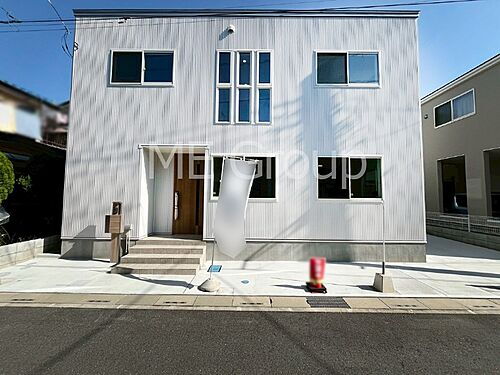 埼玉県越谷市大字弥十郎 3280万円 2LDK