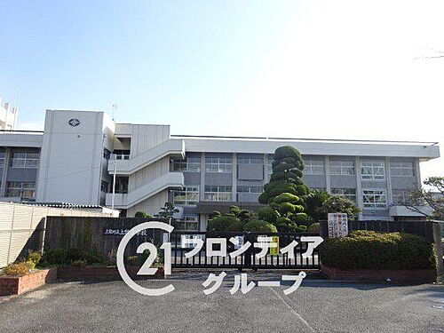 detached 松里園1丁目