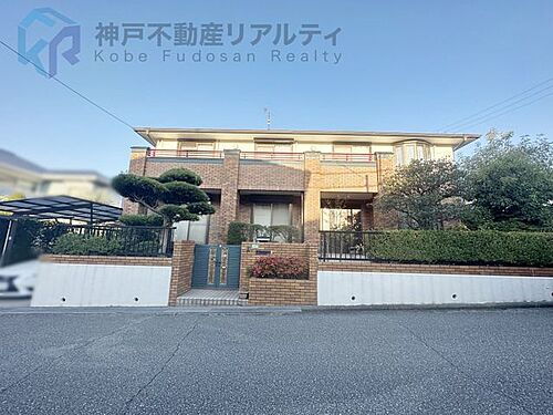 兵庫県神戸市西区桜が丘西町５丁目 3180万円 6LDK