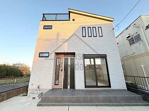 千葉県佐倉市六崎 中古住宅