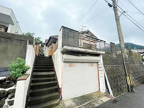 福岡県北九州市小倉南区沼緑町３丁目 200万円