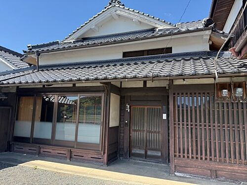 兵庫県丹波篠山市西本荘 1180万円