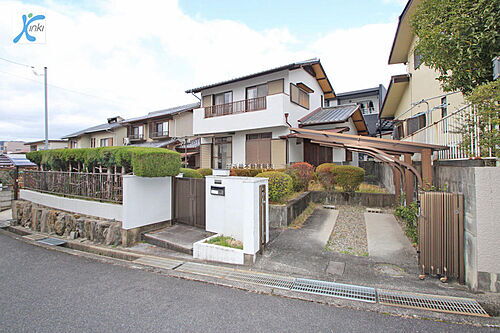 三重県名張市百合が丘東１番町 780万円 4LDK