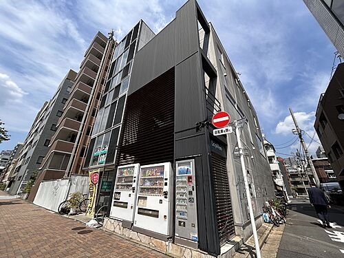 東京都港区東麻布２丁目 60000万円