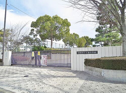 detached 上地5丁目