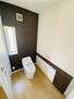 笠間市下郷　未入居戸建 トイレ内は広く、落ち着いた空間となっております。