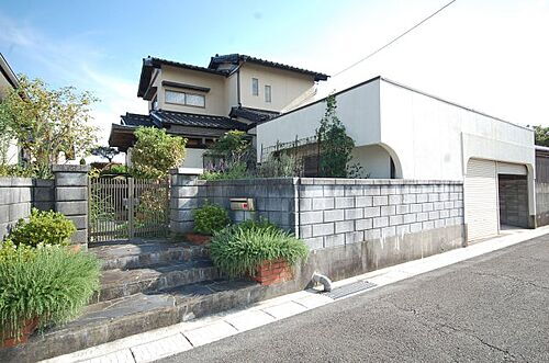 福岡県田川郡糸田町自由ケ丘 700万円