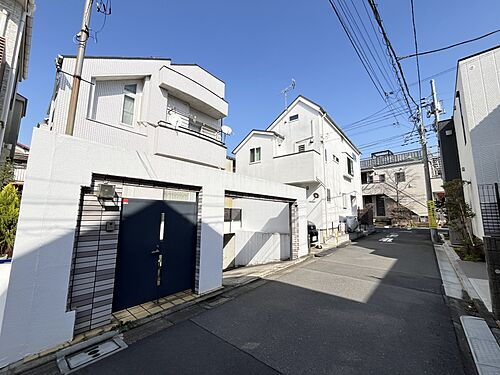 東京都世田谷区駒沢２丁目 16000万円