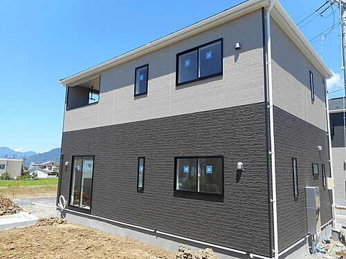 長野県上田市住吉 2480万円 4LDK