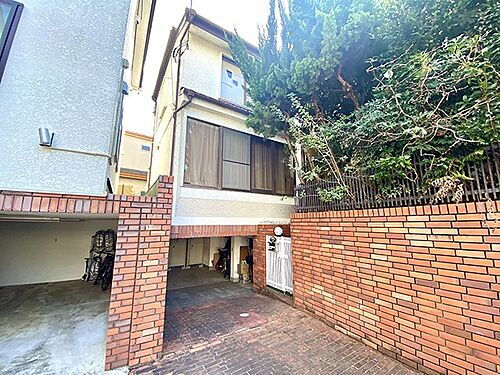 東京都世田谷区赤堤３丁目 9000万円