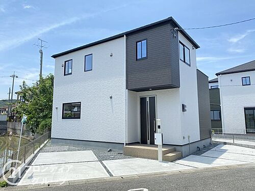 兵庫県高砂市米田町塩市 3098万円 5LDK