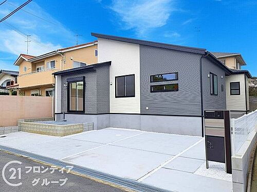 兵庫県三木市緑が丘町中２丁目 3590万円 4LDK