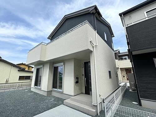 静岡県浜松市浜名区小松 3638万円 5LDK