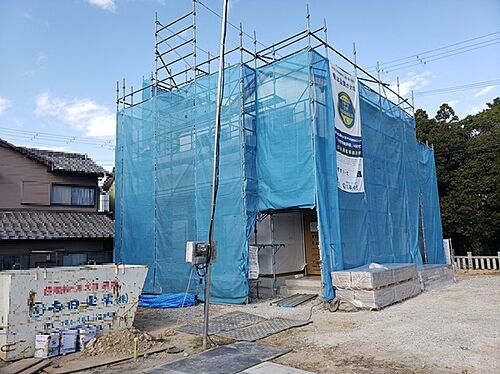 兵庫県三木市岩宮 2890万円 4LDK