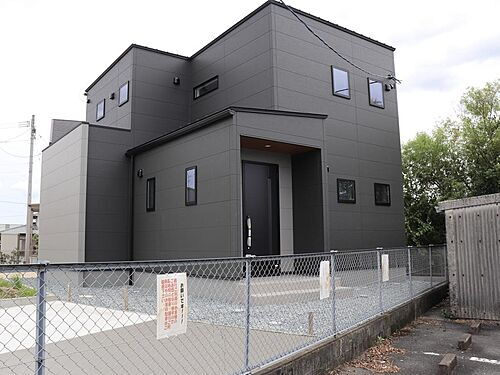 佐賀県三養基郡みやき町大字市武 1998万円