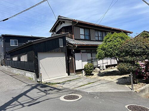 愛媛県松山市衣山２丁目 中古住宅