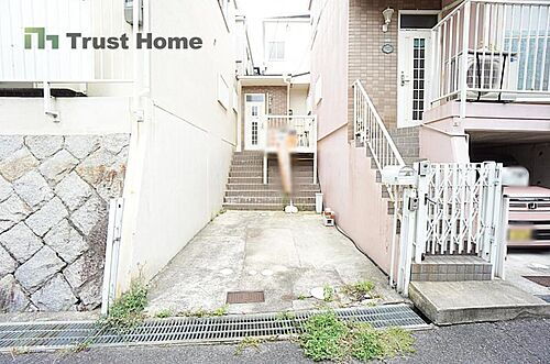 兵庫県西宮市上ケ原八番町 中古住宅