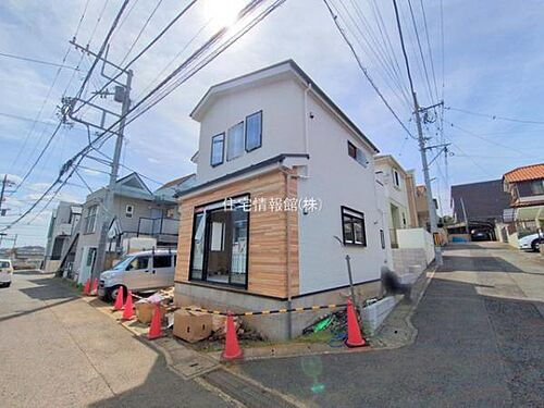 神奈川県川崎市麻生区片平1丁目 8198万円 4LDK