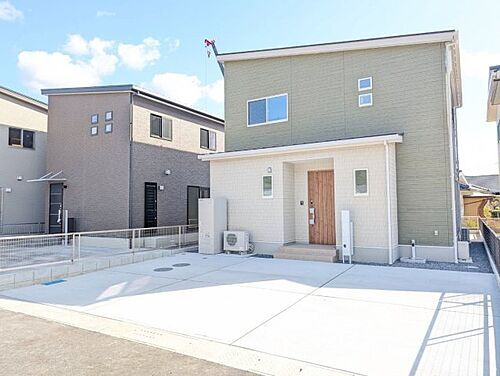 鹿児島県霧島市国分重久 2390万円 5LDK