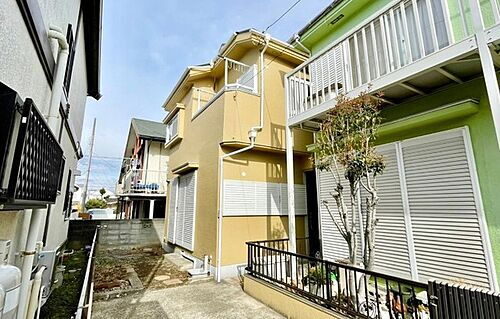 神奈川県平塚市纒 1797万円