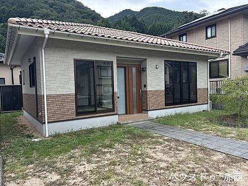 兵庫県朝来市和田山町弥生が丘 1430万円