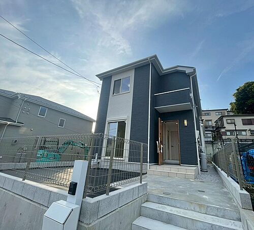 神奈川県伊勢原市沼目４丁目 4080万円 4LDK