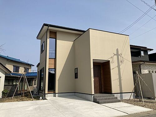 富山県富山市秋吉 3180万円 4LDK