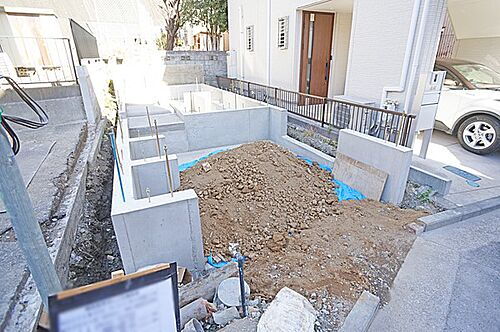 神奈川県横浜市南区庚台 3980万円 2SLDK