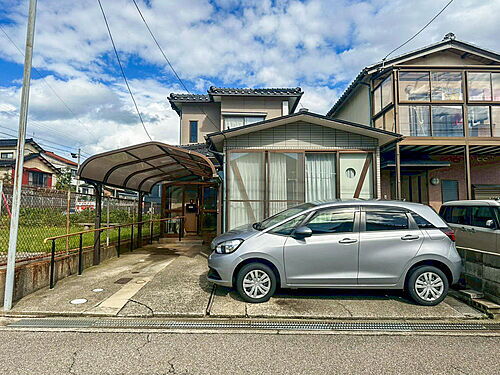 石川県河北郡内灘町字向粟崎５丁目 中古住宅