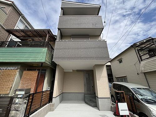 兵庫県宝塚市安倉西２丁目 2395万円