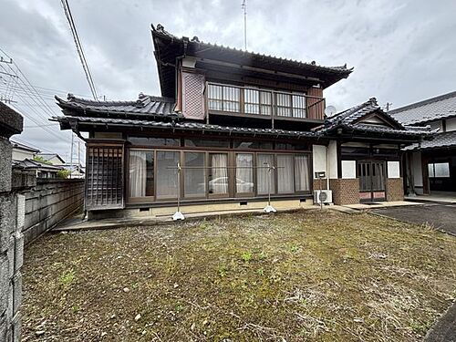 茨城県常総市中妻町 1260万円