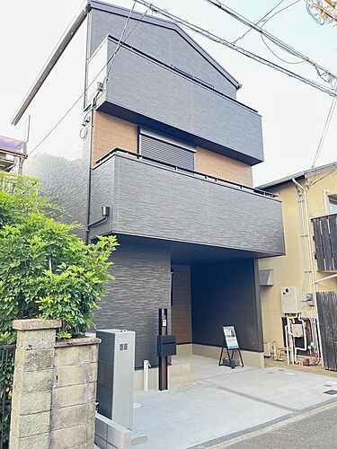 大阪府寝屋川市寿町 3980万円 2SLDK