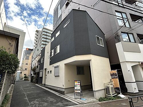 東京都台東区東上野５丁目 21800万円