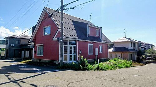 新潟県柏崎市新赤坂２丁目 1640万円