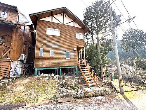 兵庫県多可郡多可町加美区丹治 680万円